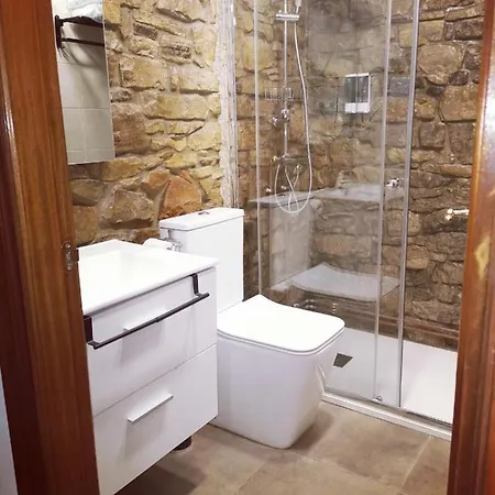 Apartamento Turístico Somió, En El Camino De Santiago Del Norte
